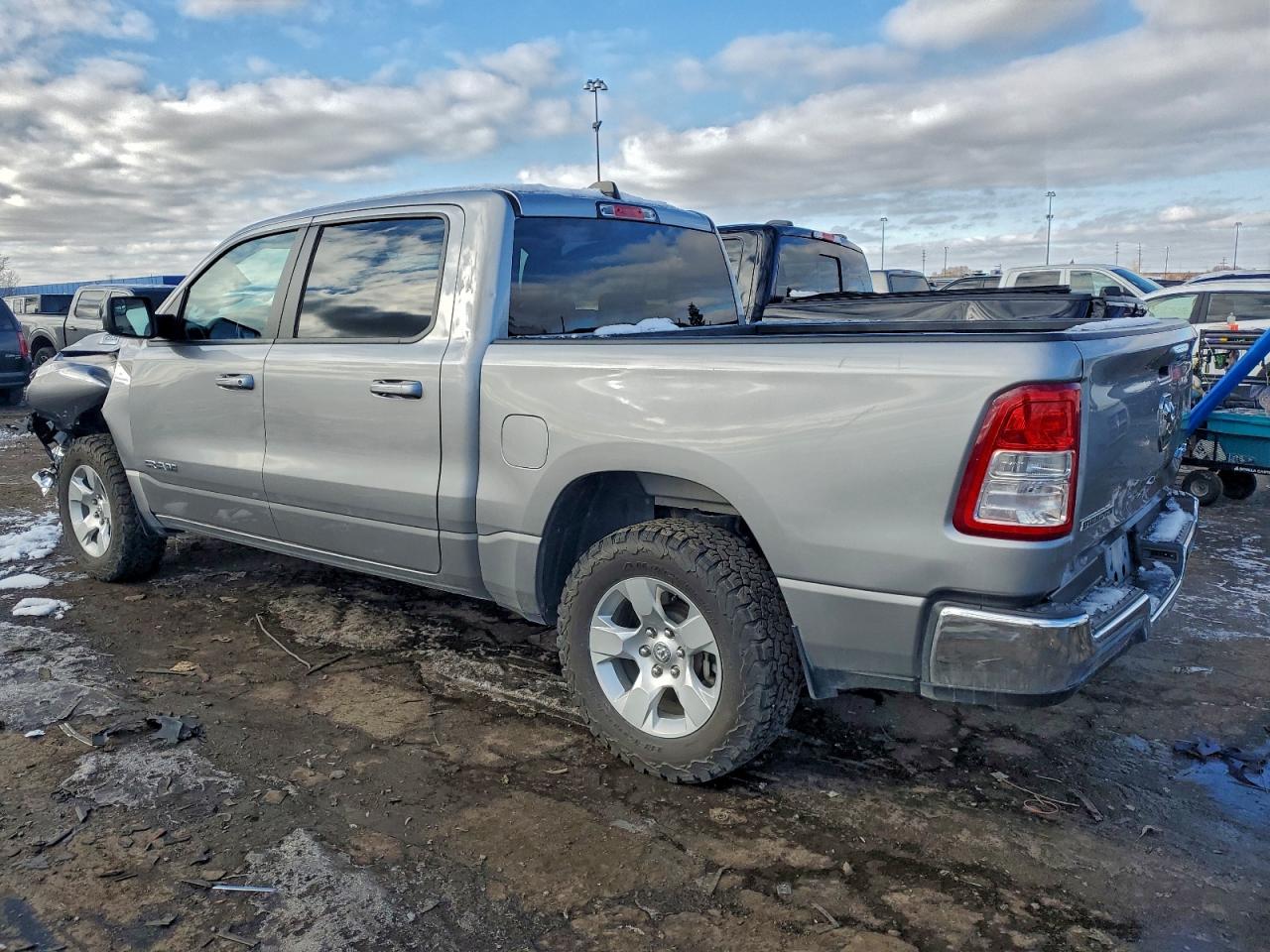 2021 RAM 1500 BIG HORN/LONE STAR photo 2