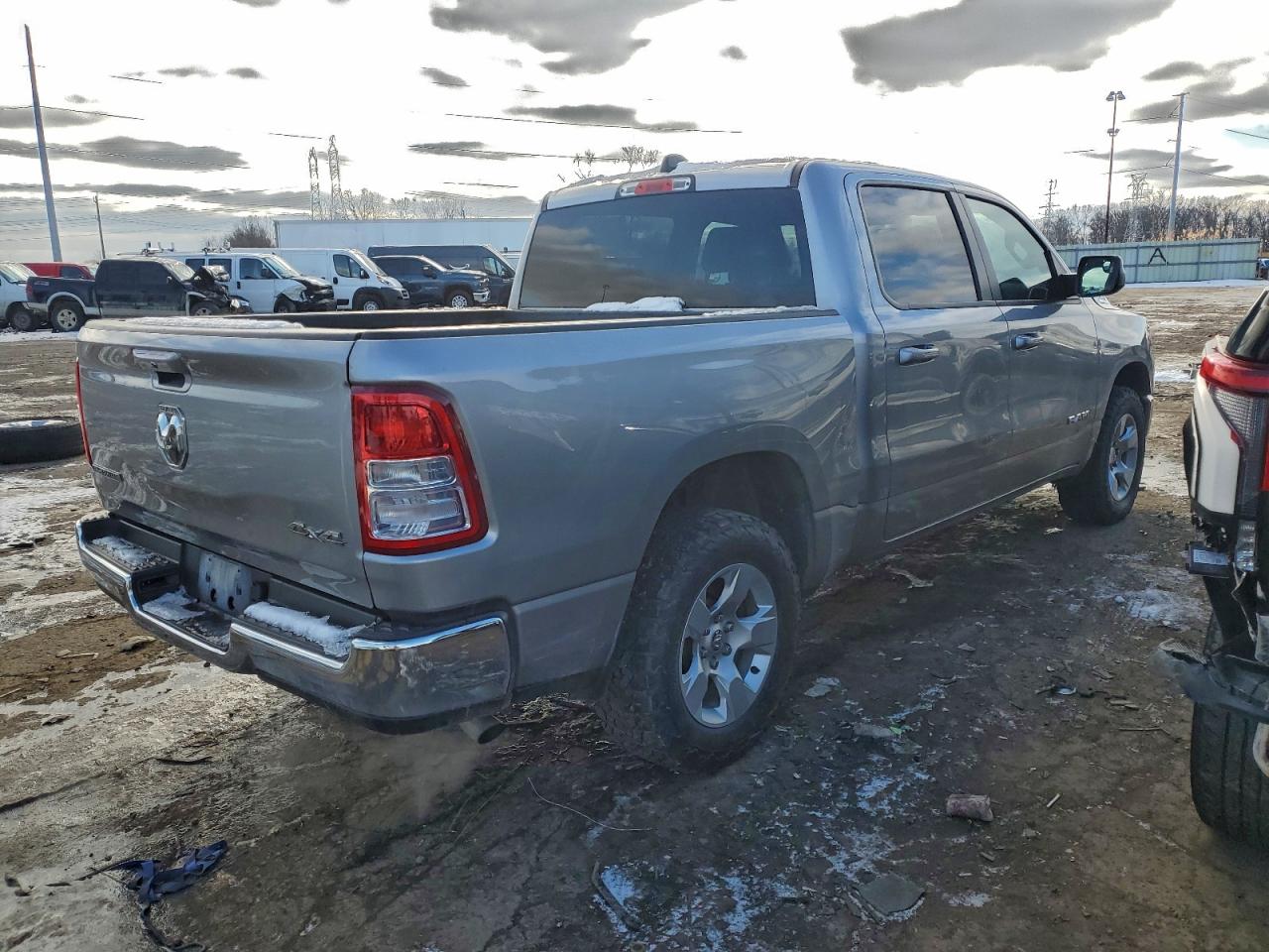 2021 RAM 1500 BIG HORN/LONE STAR photo 3