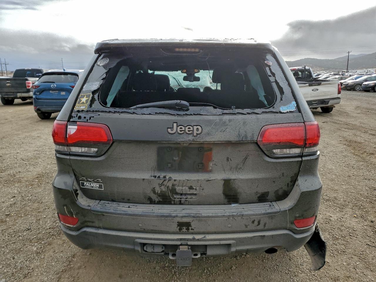 2016 JEEP GRAND CHEROKEE LAREDO photo 6