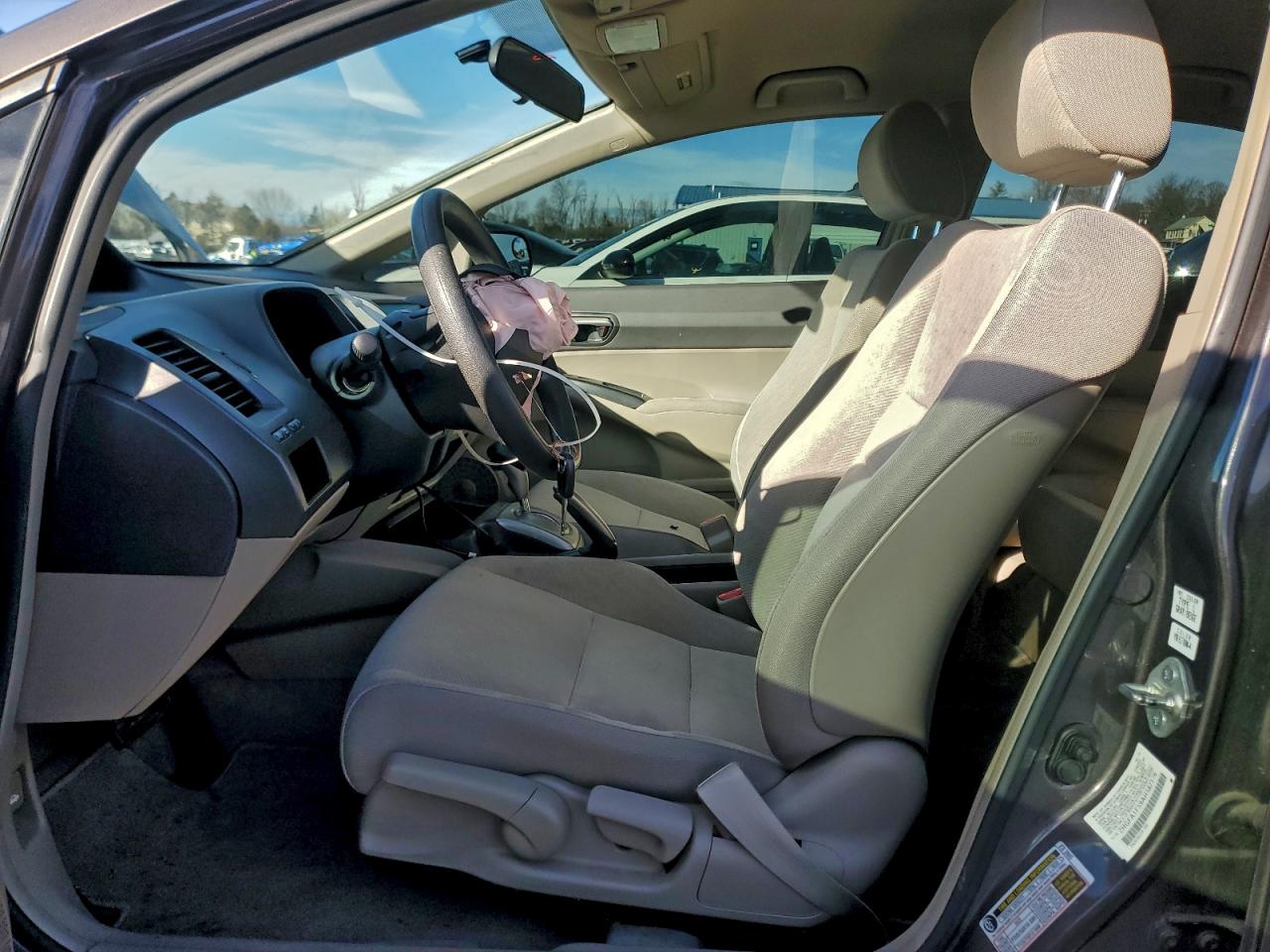2010 HONDA CIVIC LX photo 7