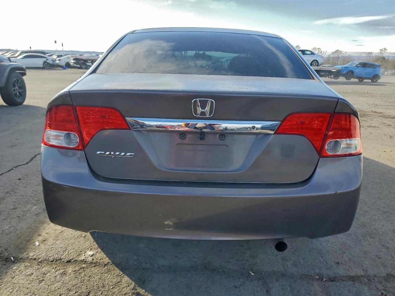 2010 HONDA CIVIC LX photo 6