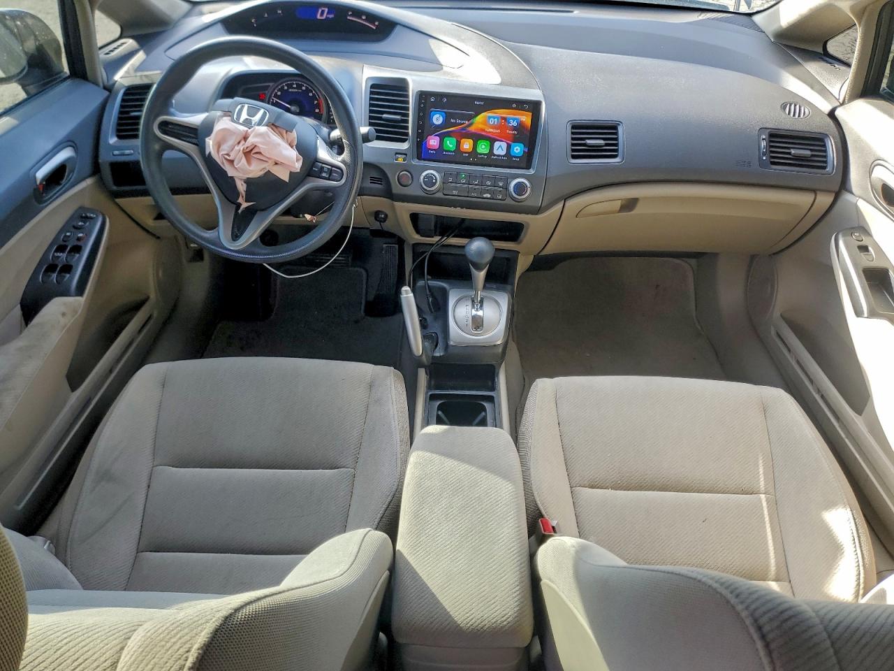2010 HONDA CIVIC LX photo 8