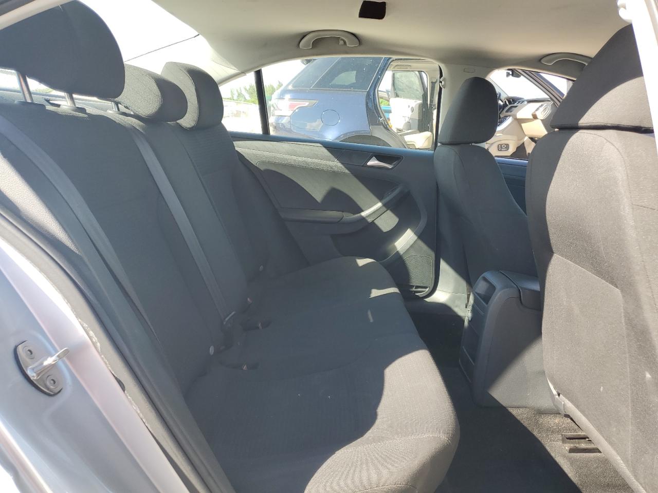 2016 VOLKSWAGEN JETTA S photo 10