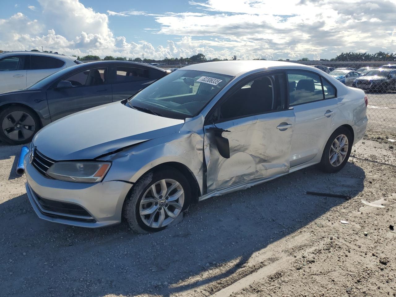 2016 VOLKSWAGEN JETTA