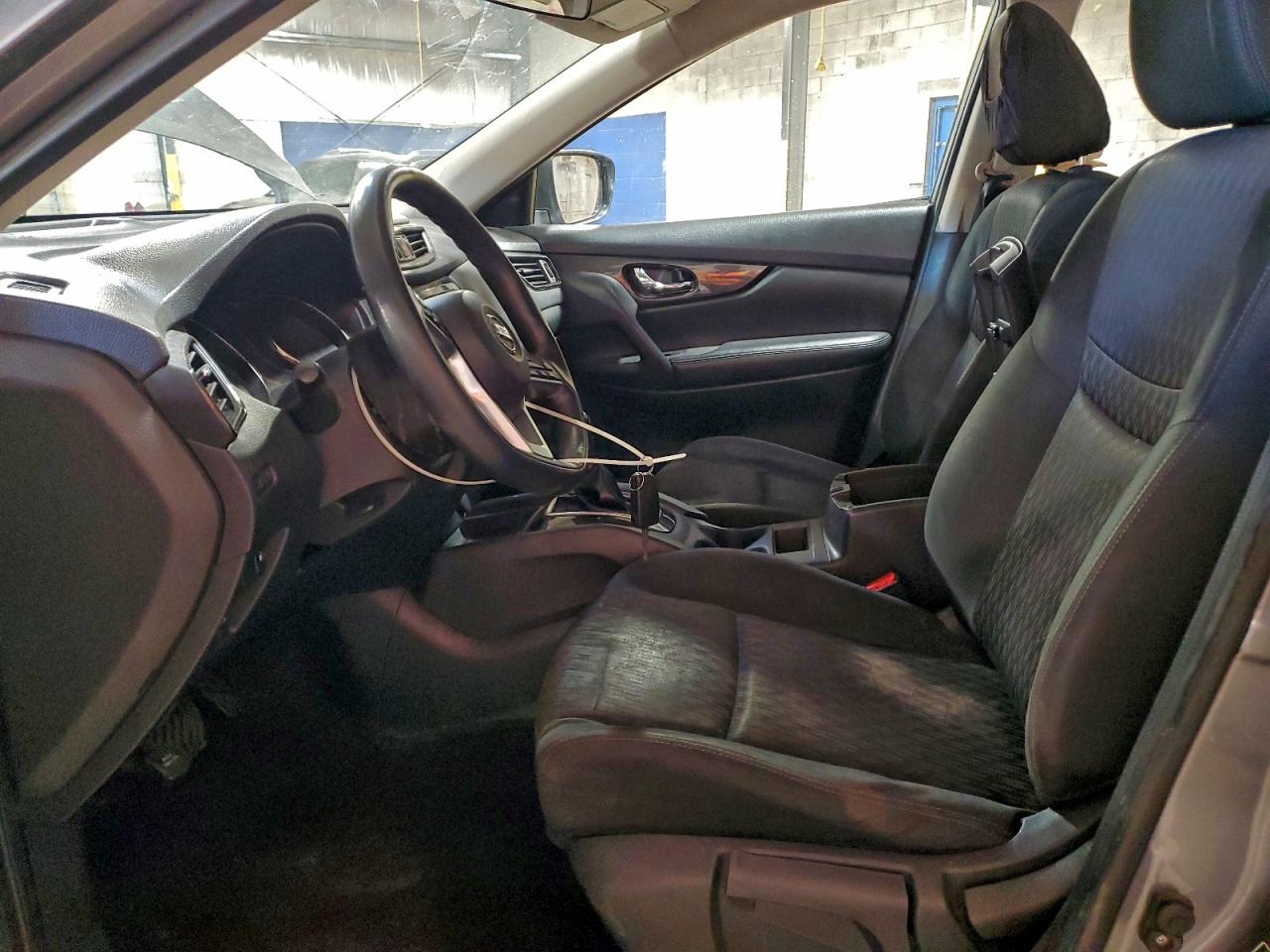 2018 NISSAN ROGUE S photo 7