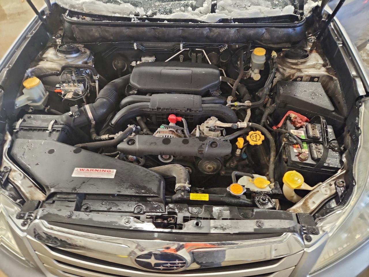 2011 SUBARU OUTBACK 2.5I photo 11