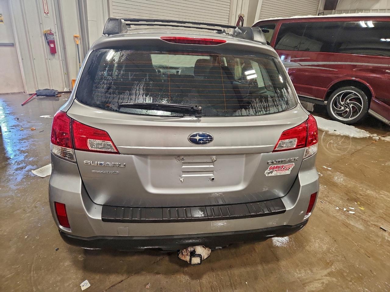 2011 SUBARU OUTBACK 2.5I photo 6