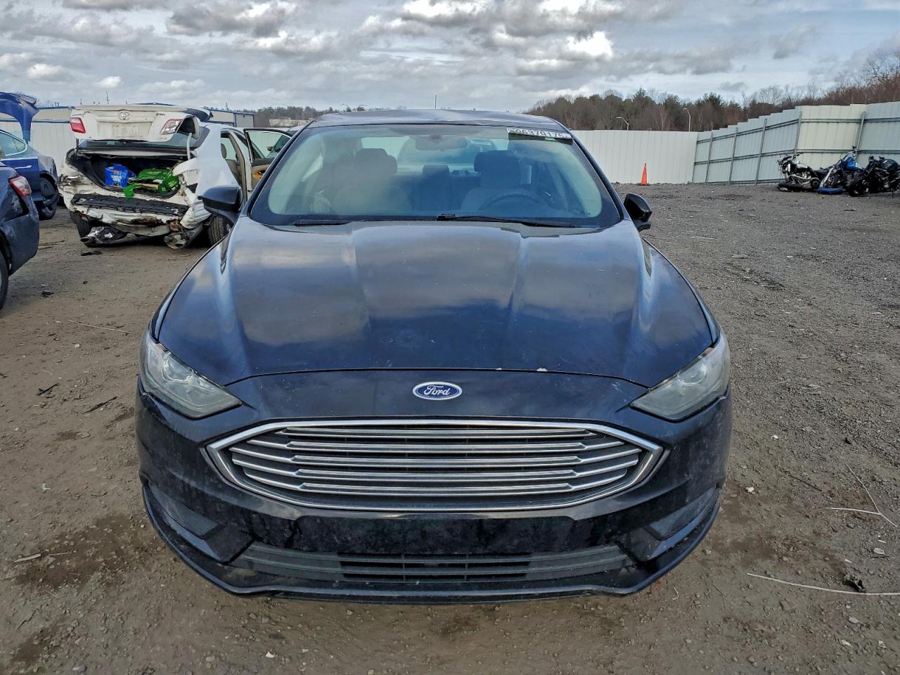 2017 FORD FUSION SE photo 5