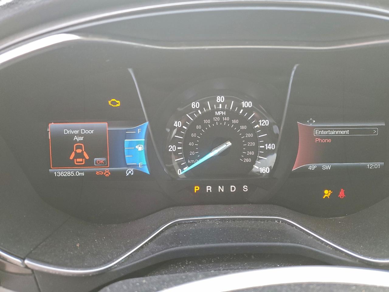 2017 FORD FUSION SE photo 9