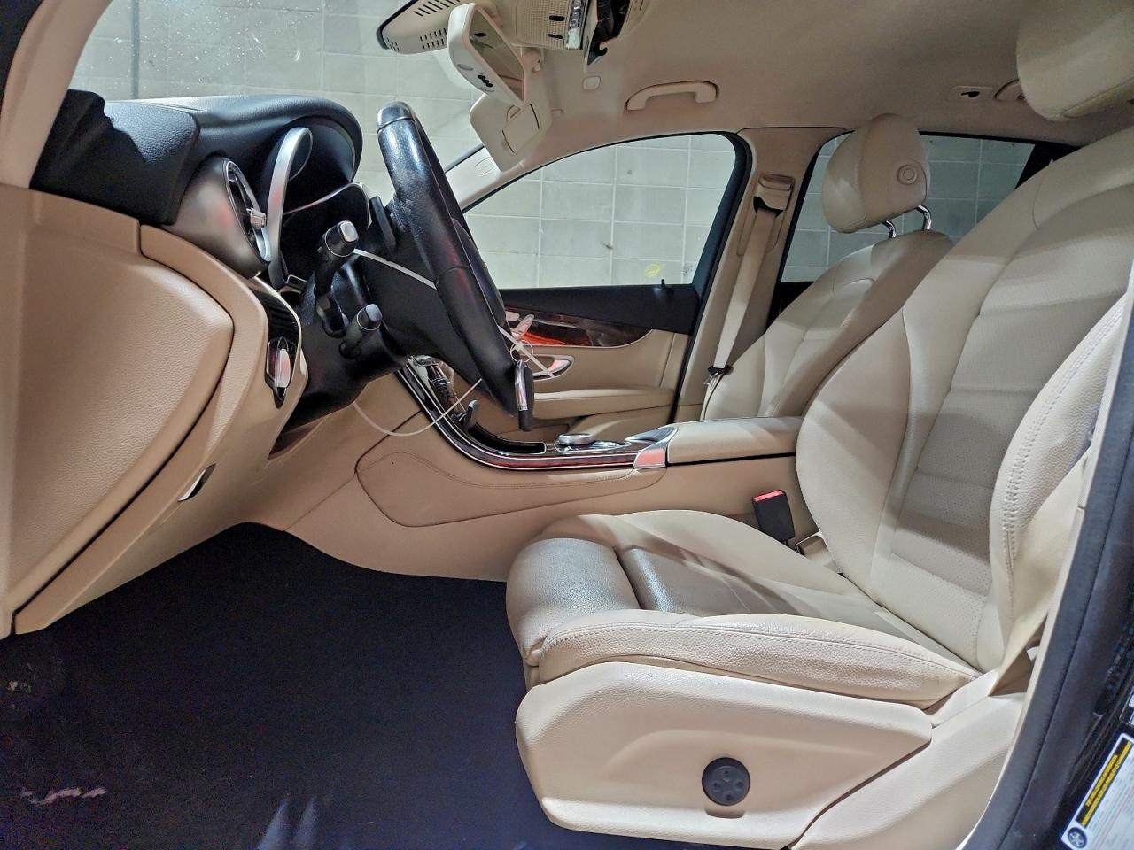 2018 MERCEDES-BENZ GLC 300 4MATIC photo 7