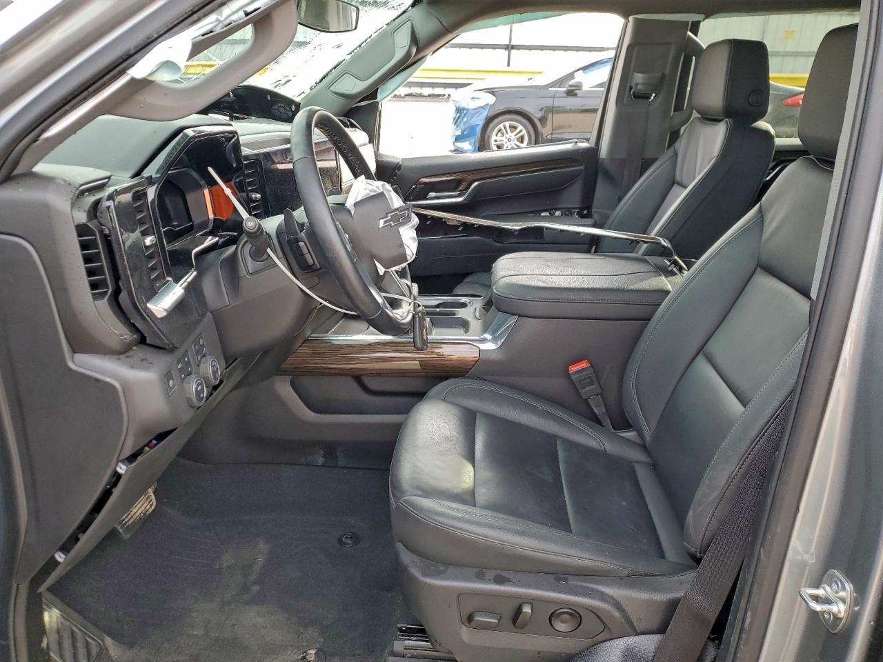 2025 CHEVROLET SILVERADO K1500 LT TRAIL BOSS photo 7