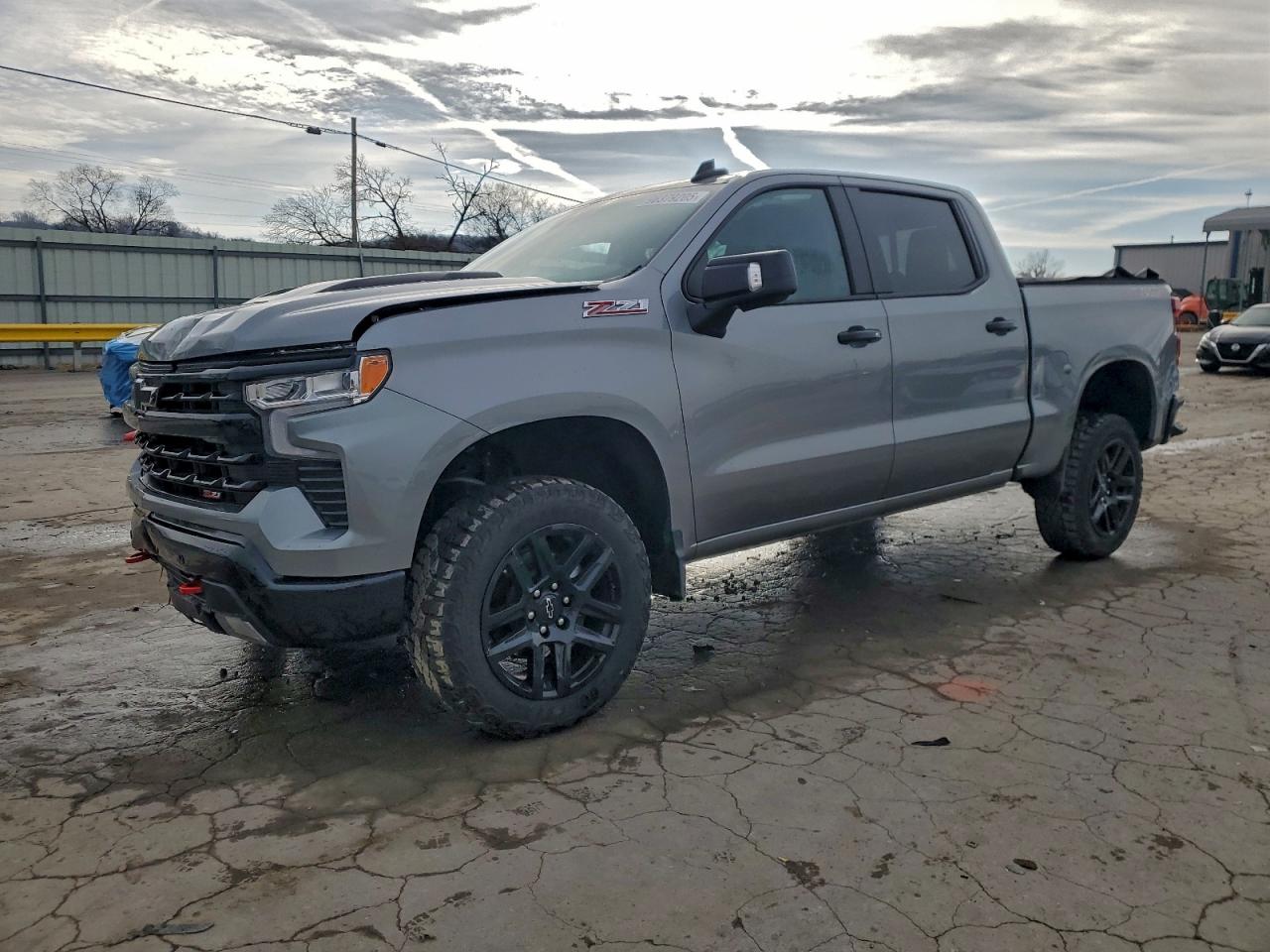 2025 CHEVROLET SILVERADO