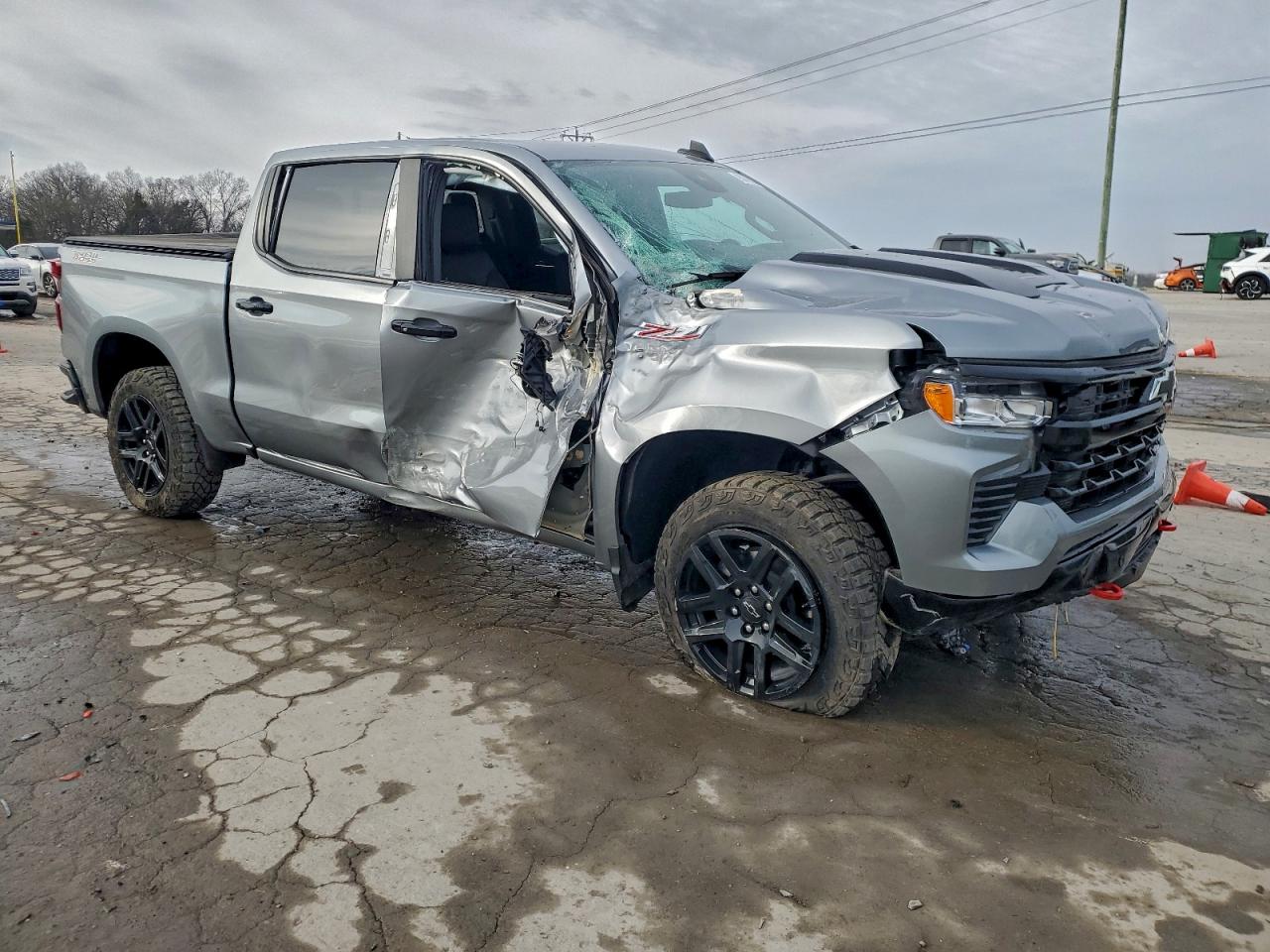 2025 CHEVROLET SILVERADO K1500 LT TRAIL BOSS photo 4