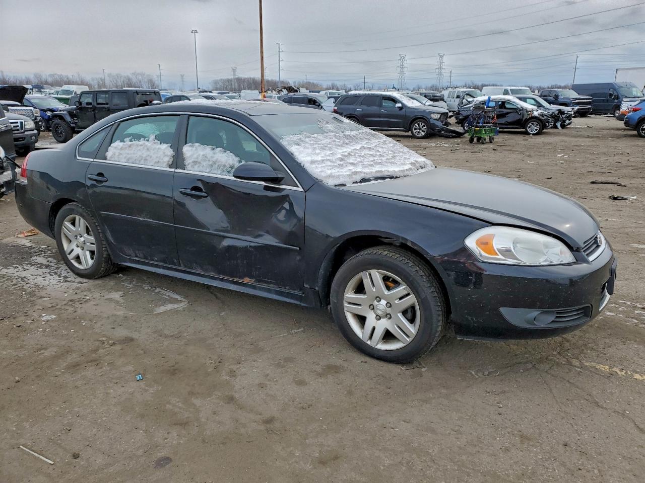 2011 CHEVROLET IMPALA LT photo 4