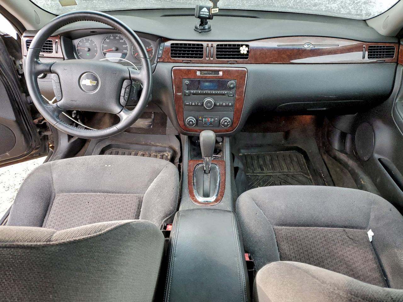 2011 CHEVROLET IMPALA LT photo 8