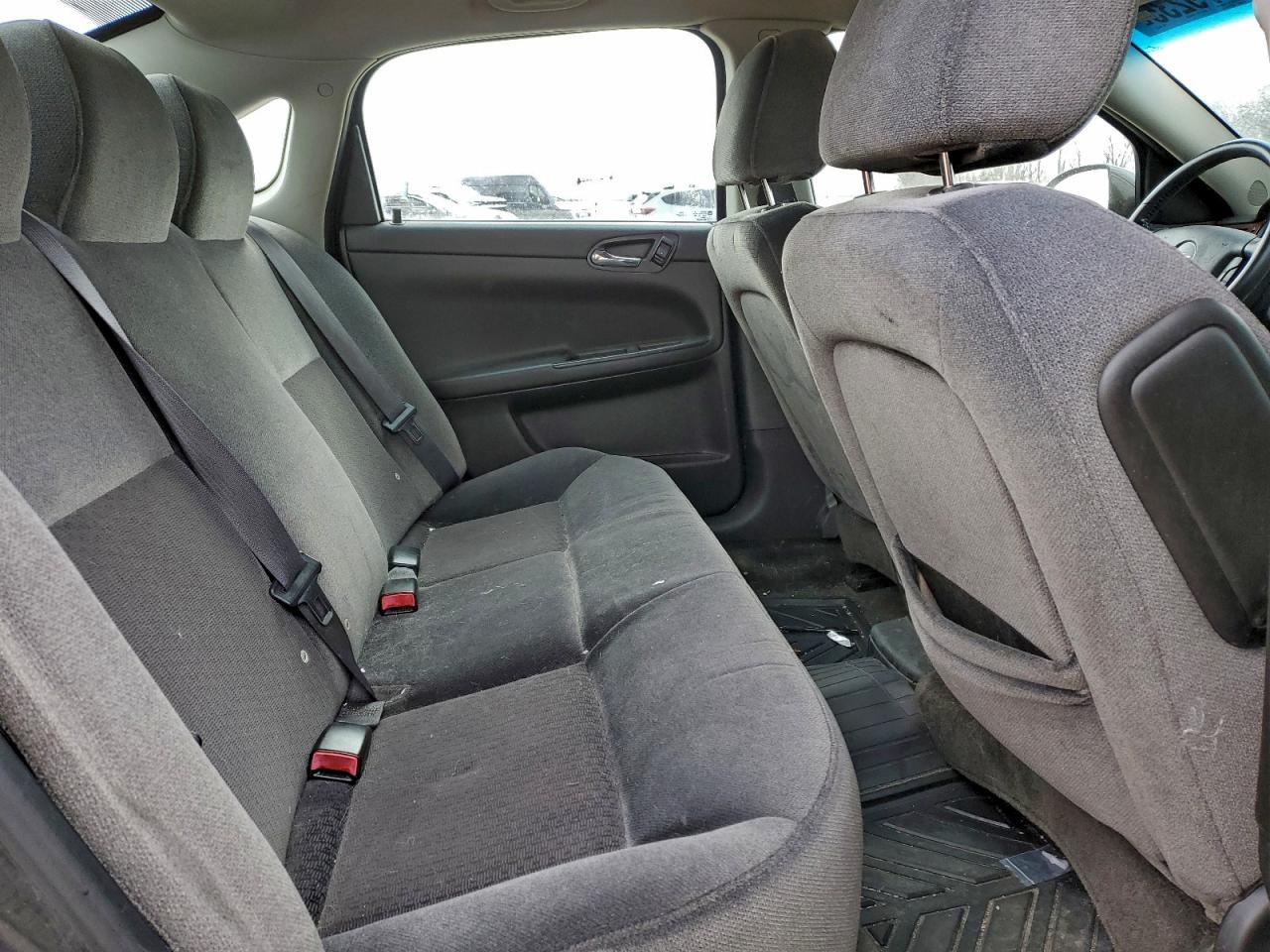 2011 CHEVROLET IMPALA LT photo 10