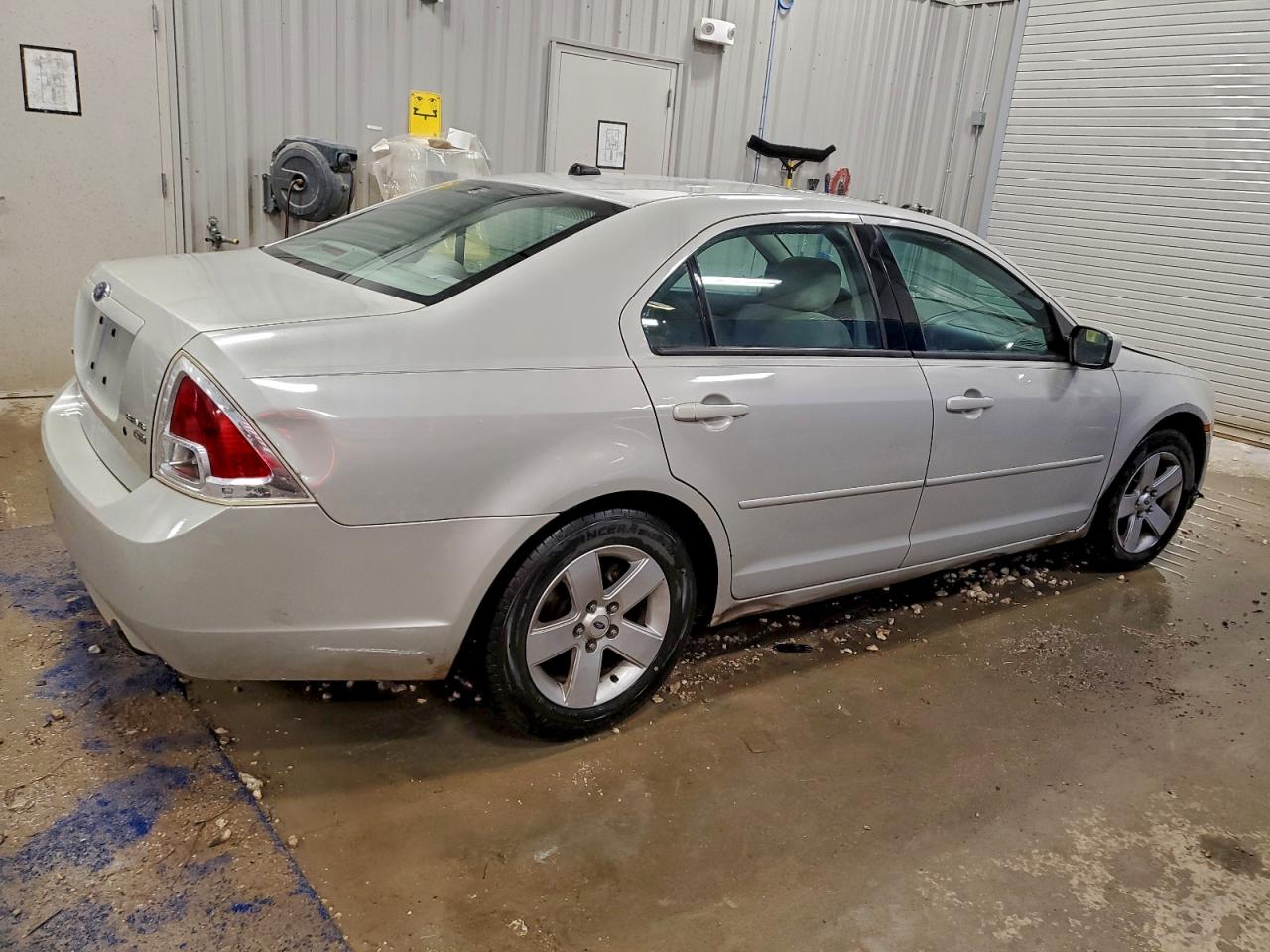 2008 FORD FUSION SE photo 3