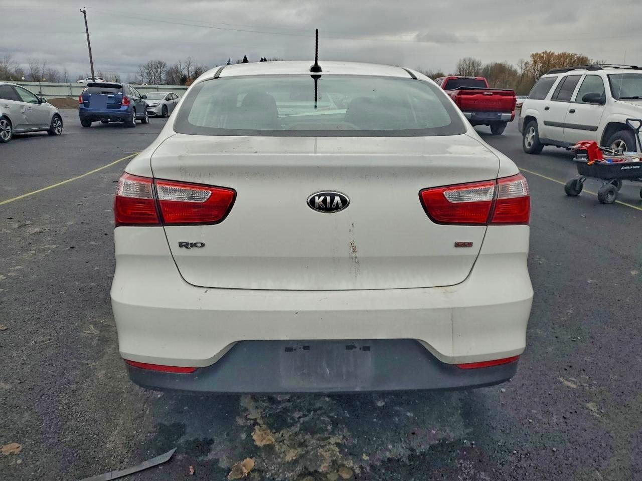 2016 KIA RIO LX photo 11