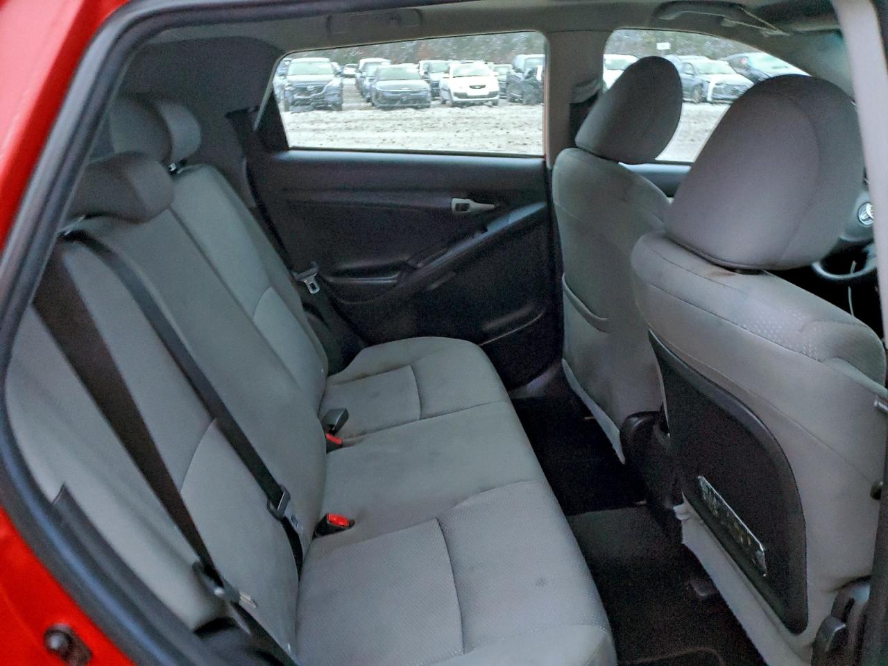 2010 TOYOTA COROLLA MATRIX S photo 10