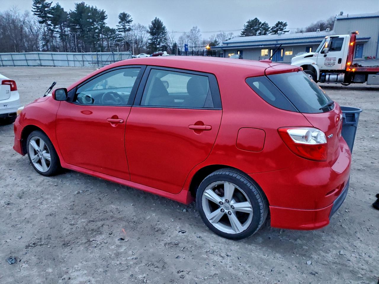 2010 TOYOTA COROLLA MATRIX S photo 2