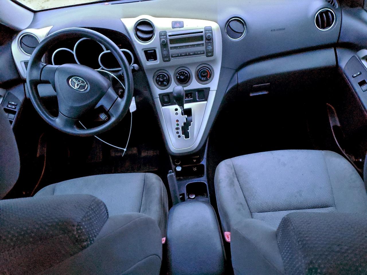 2010 TOYOTA COROLLA MATRIX S photo 8