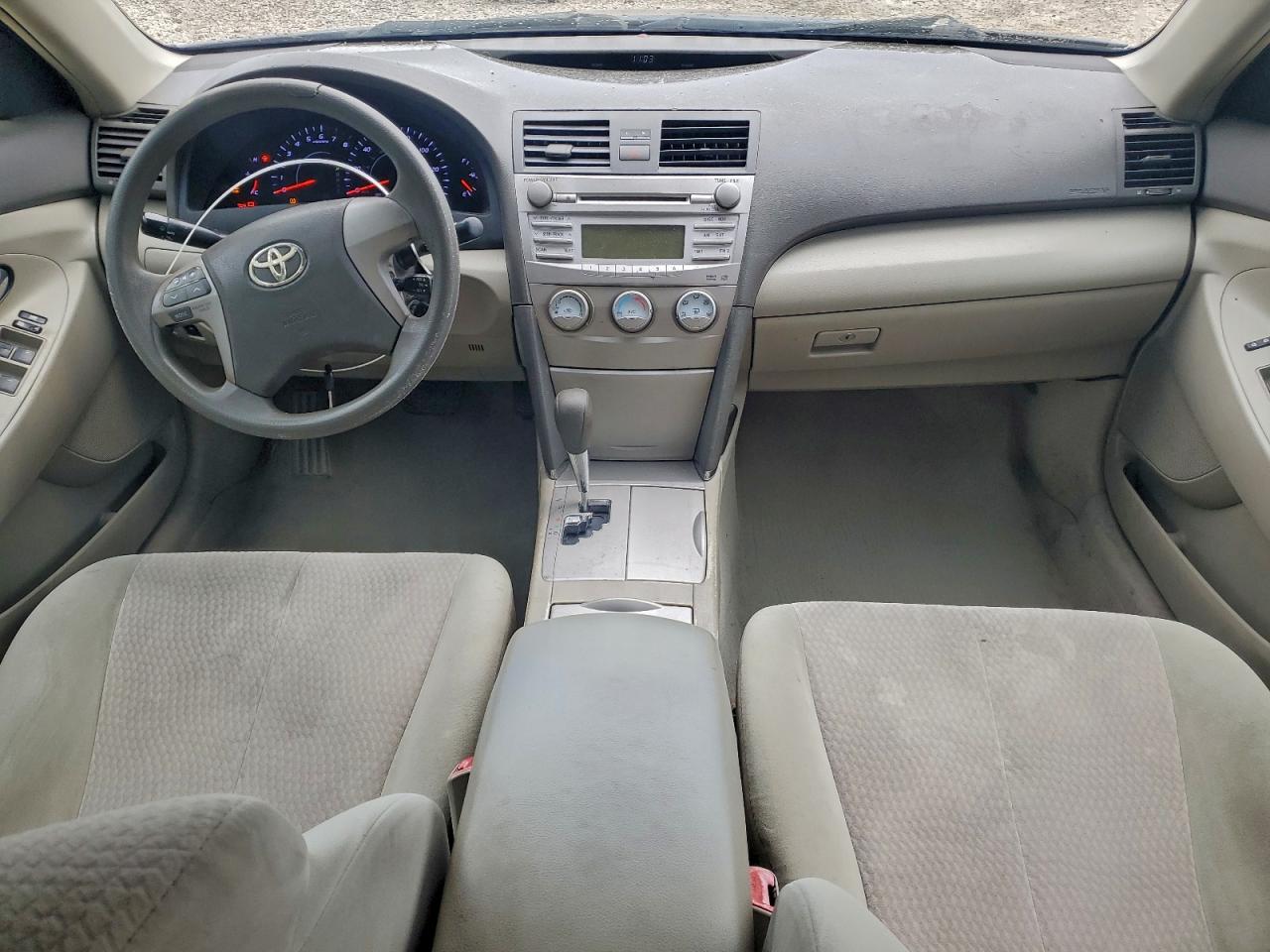 2011 TOYOTA CAMRY BASE photo 8