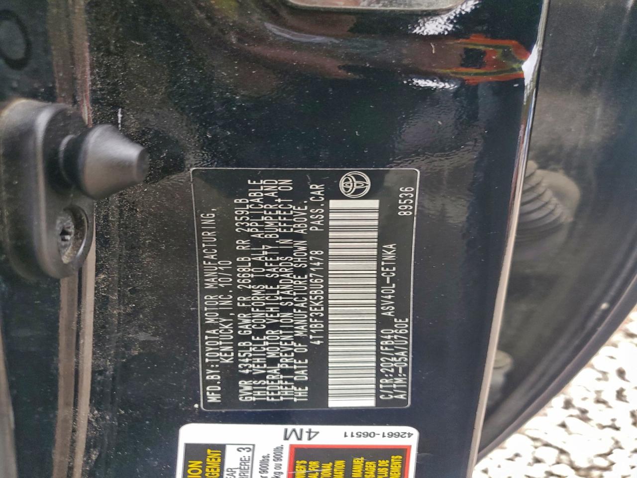 2011 TOYOTA CAMRY BASE photo 12