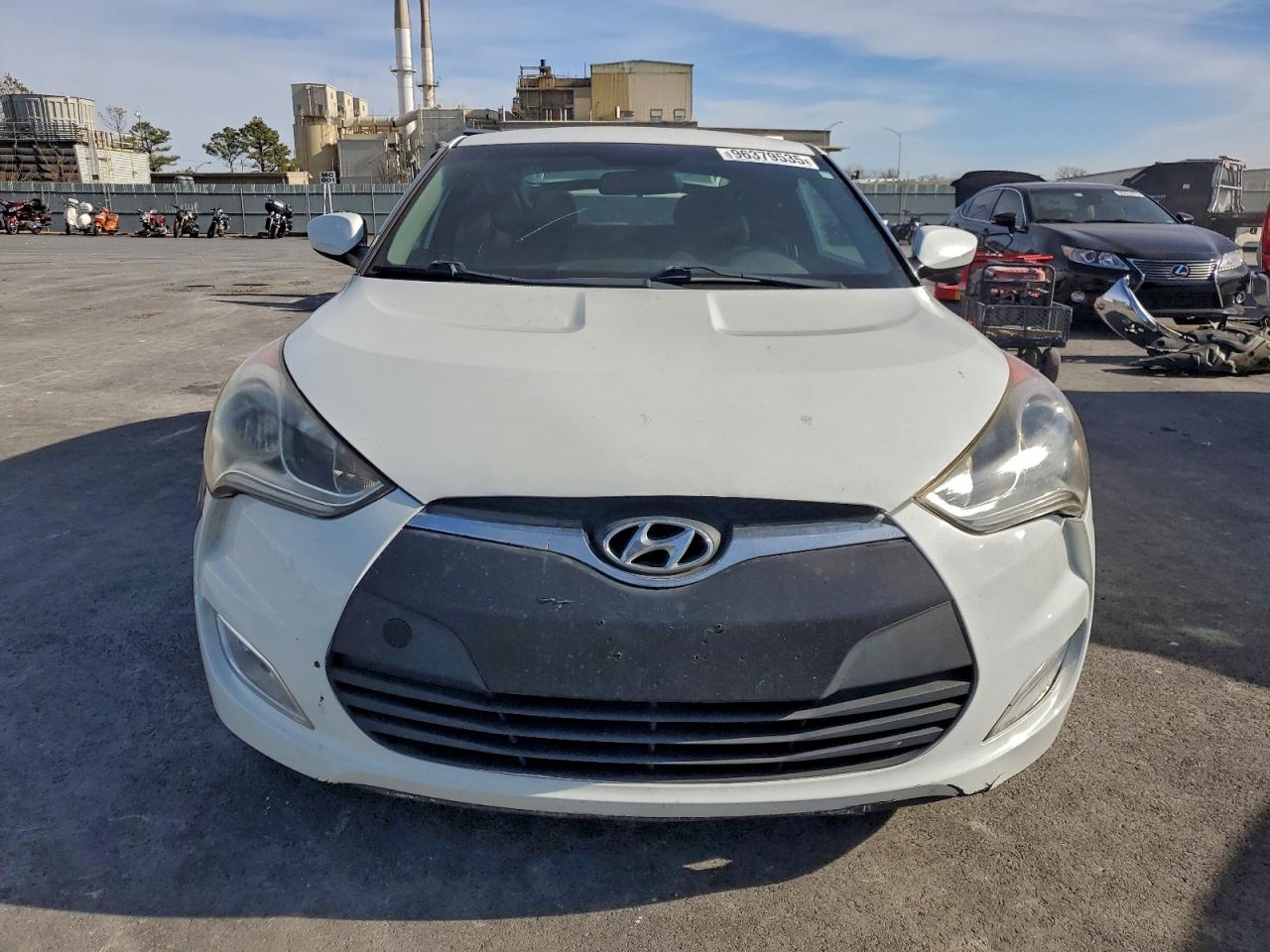 2017 HYUNDAI VELOSTER BASE photo 5