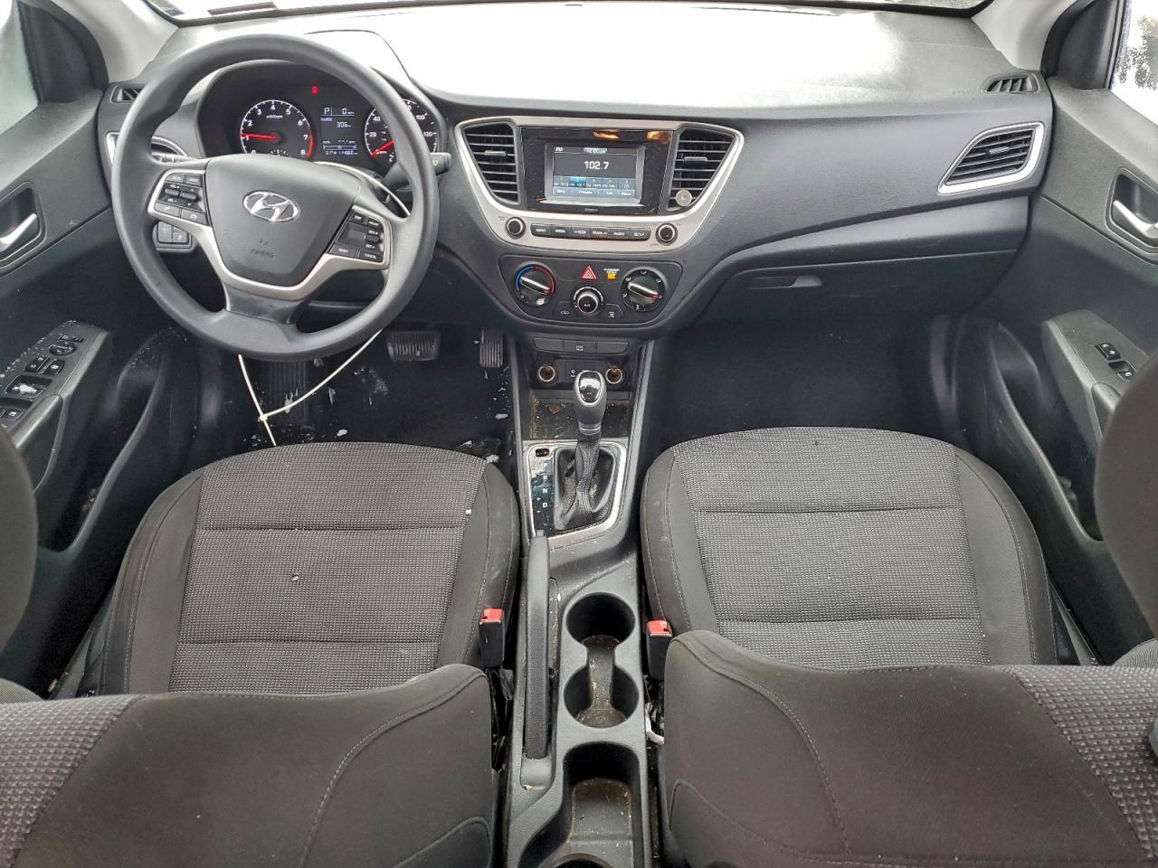 2019 HYUNDAI ACCENT SE photo 8