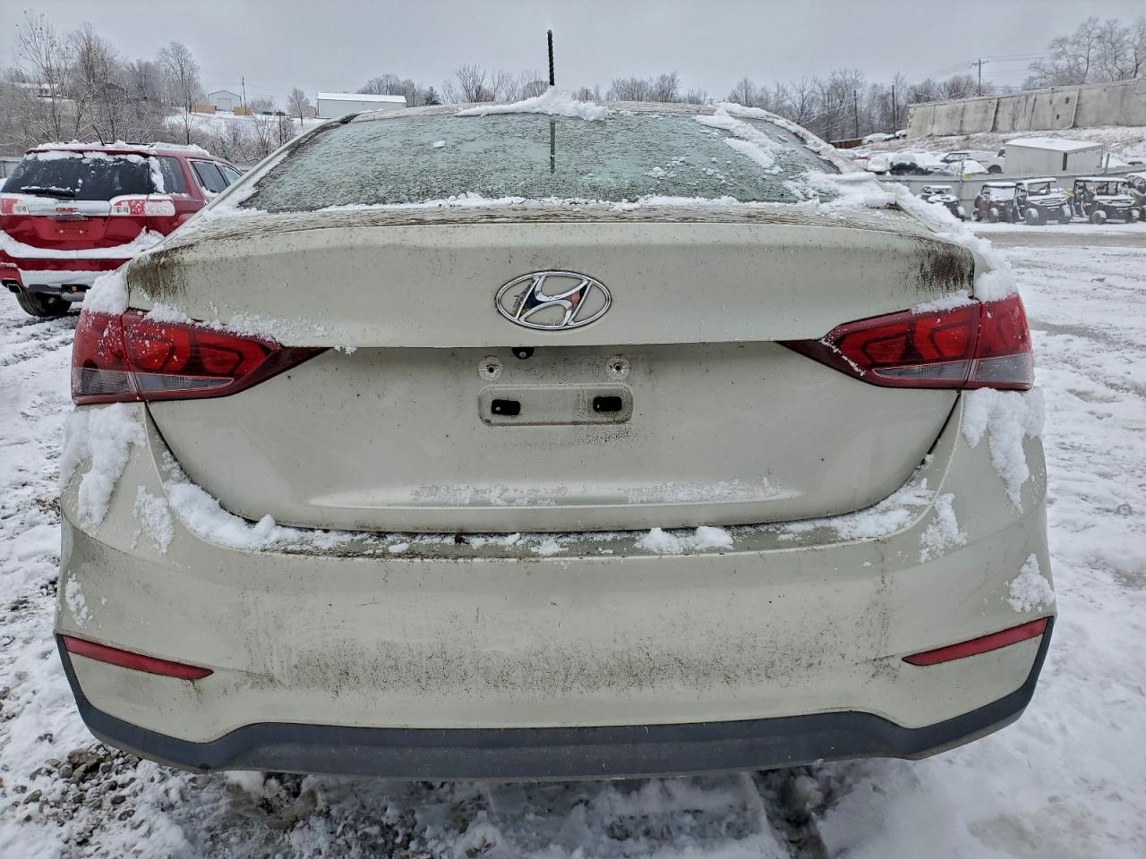 2019 HYUNDAI ACCENT SE photo 6