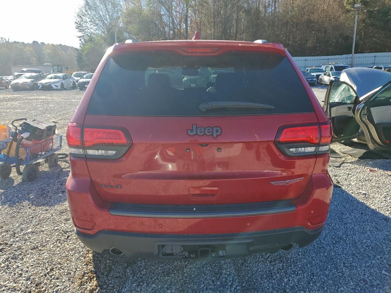 2020 JEEP GRAND CHEROKEE TRAILHAWK photo 6