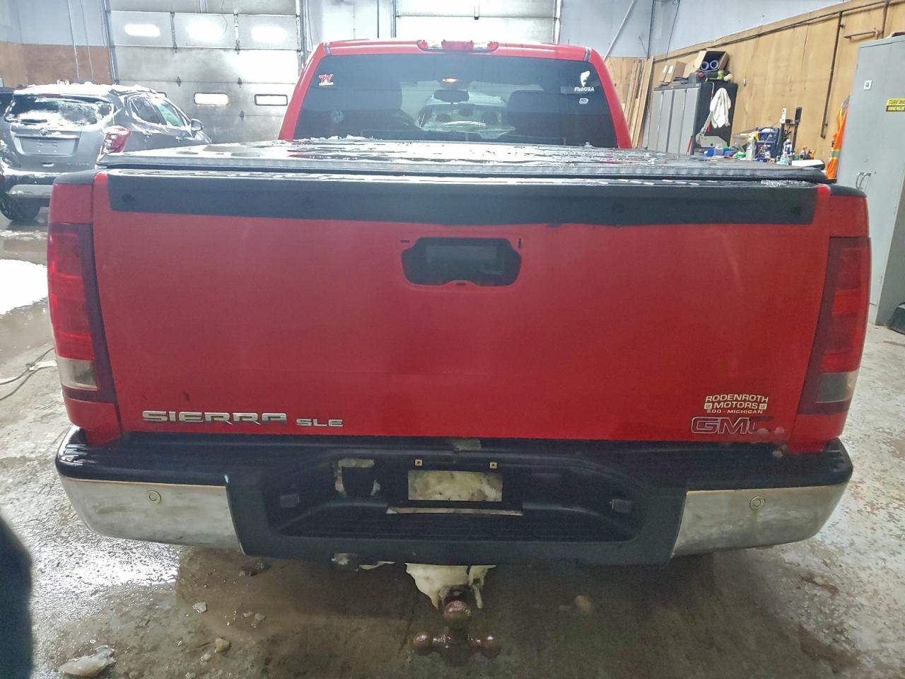 2010 GMC SIERRA K1500 SLE photo 6