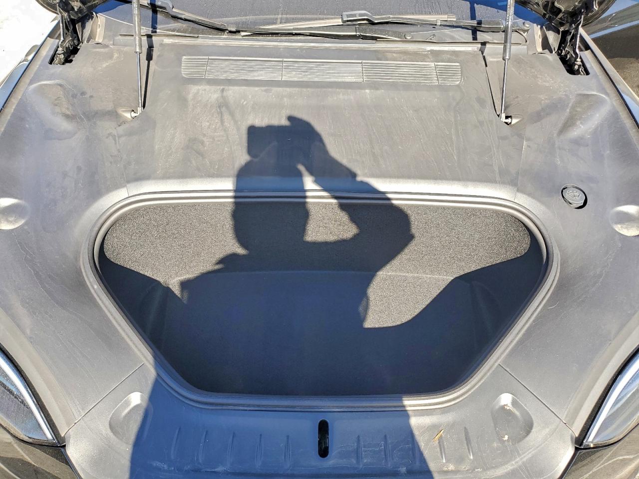 2023 TESLA MODEL S photo 11