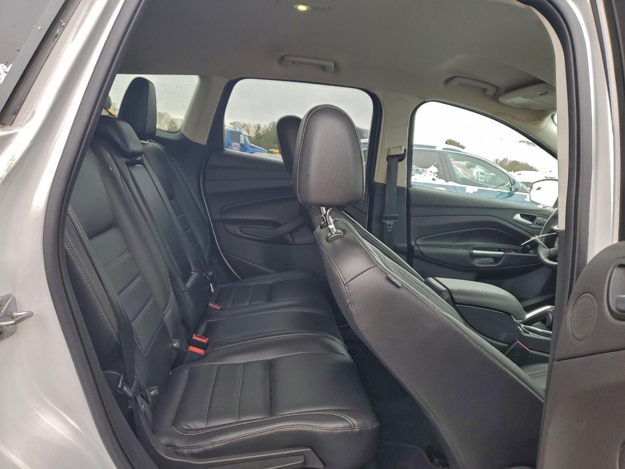 2016 FORD ESCAPE TITANIUM photo 11