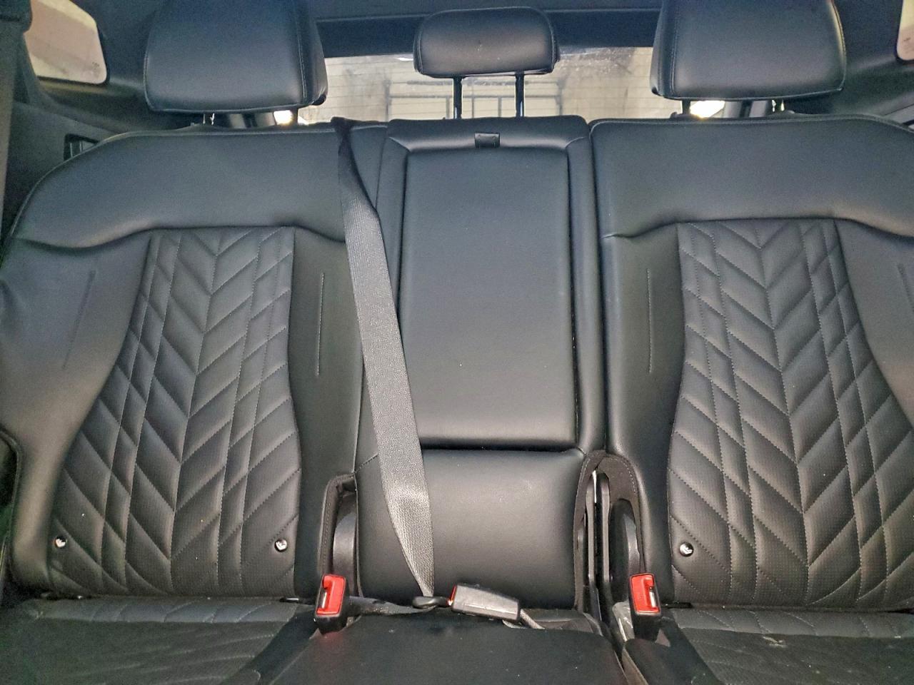 2023 KIA SPORTAGE X LINE photo 10