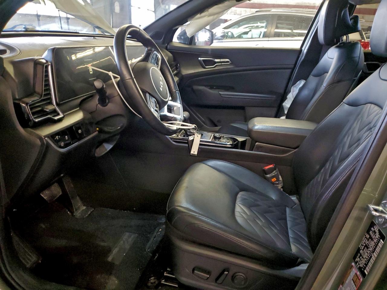 2023 KIA SPORTAGE X LINE photo 7