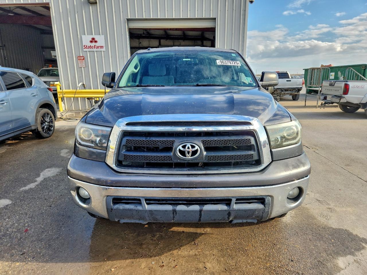 2011 TOYOTA TUNDRA DOUBLE CAB SR5 photo 5