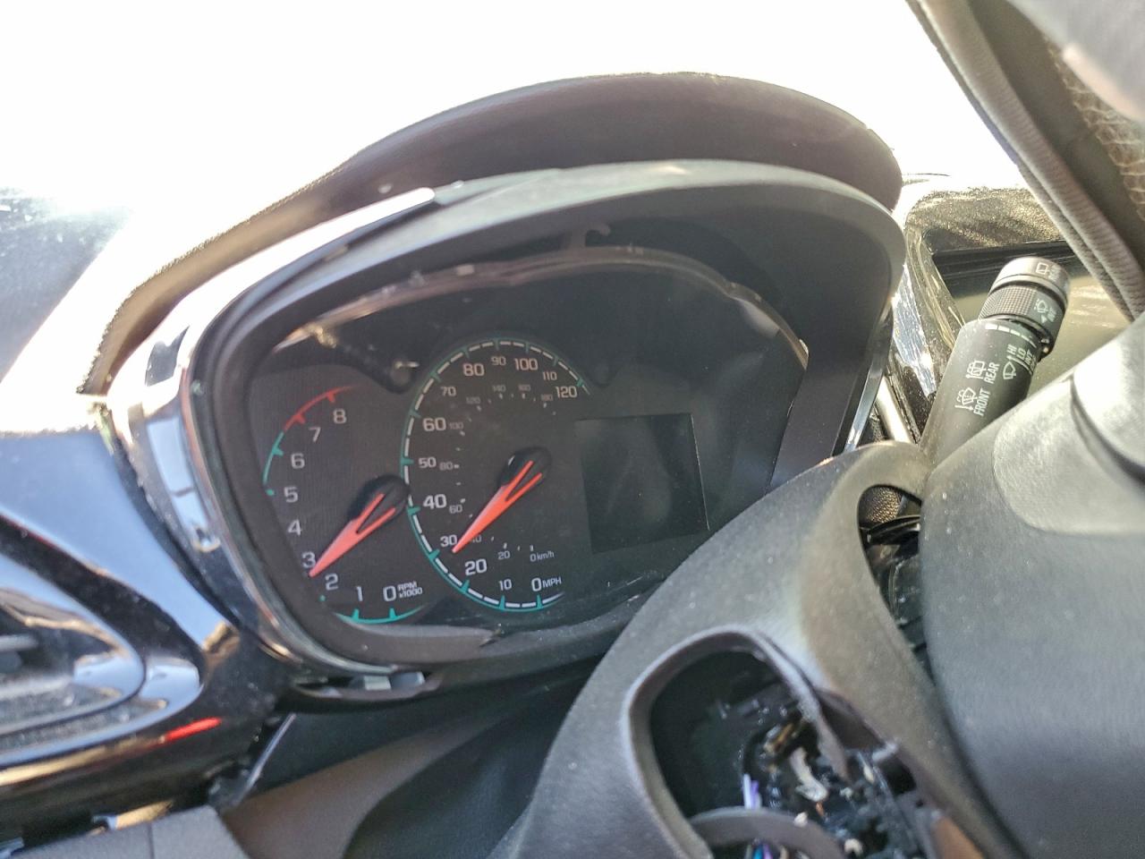 2018 CHEVROLET SPARK 2LT photo 9