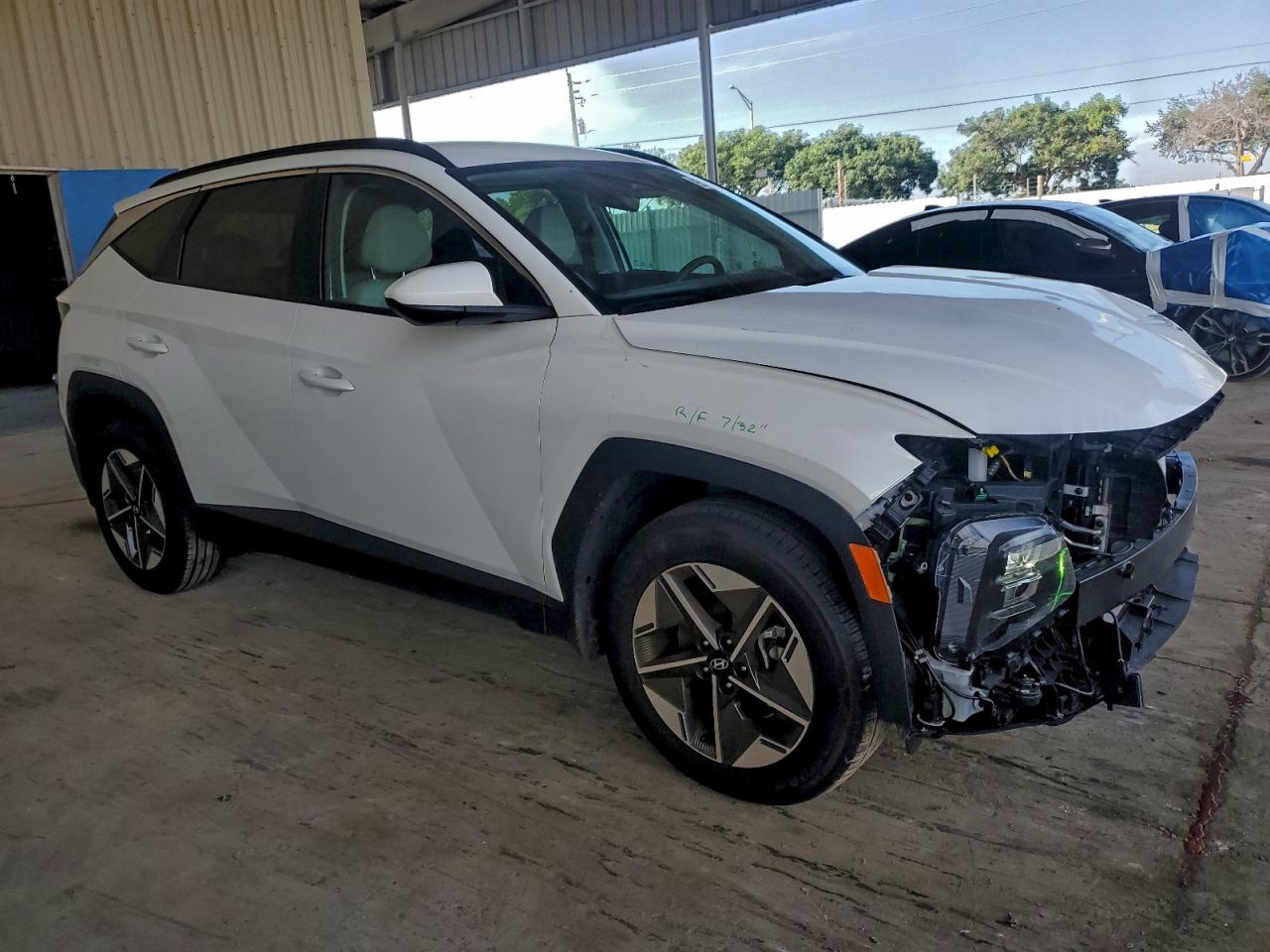 2025 HYUNDAI TUCSON SEL photo 4