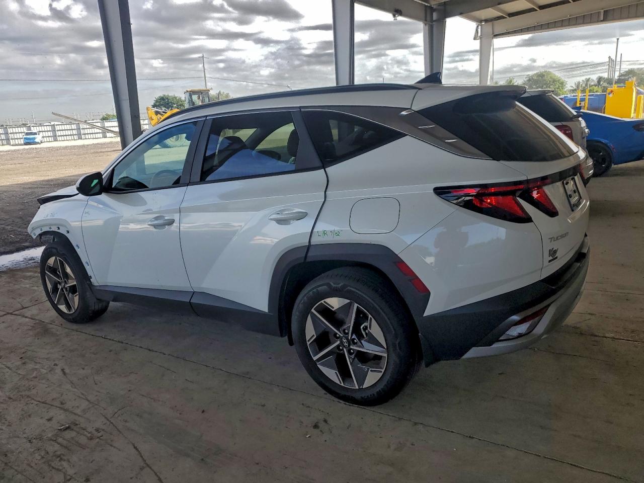 2025 HYUNDAI TUCSON SEL photo 2