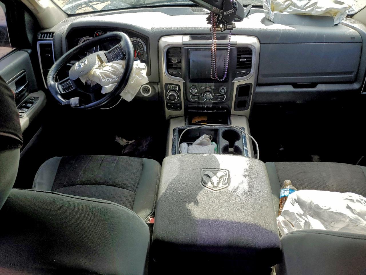 2013 RAM 1500 SLT photo 8