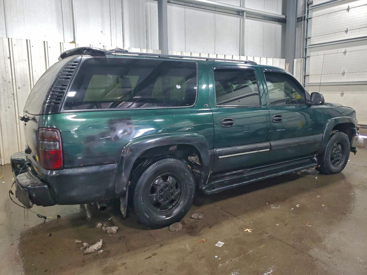 2001 CHEVROLET SUBURBAN K1500 photo 3