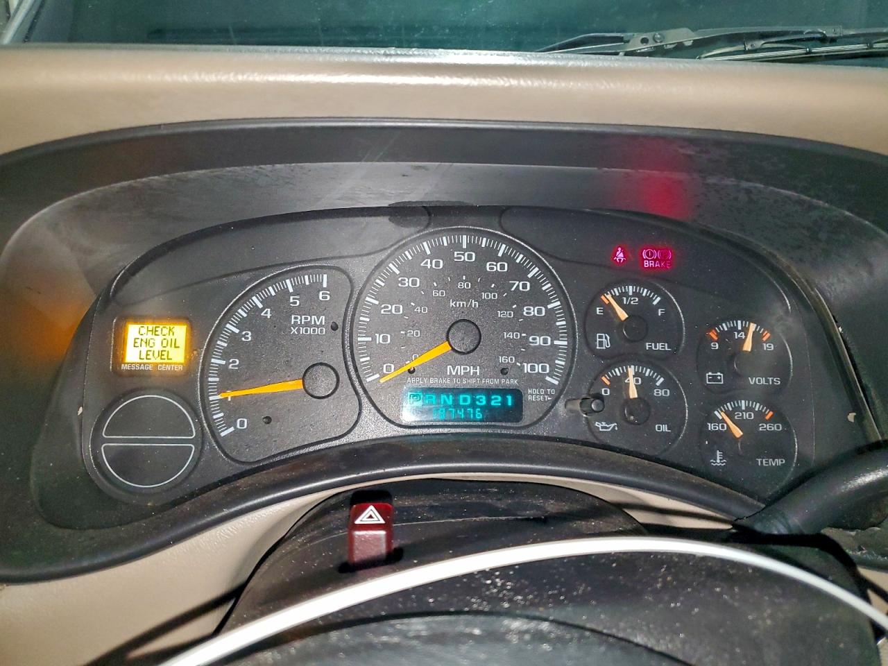 2001 CHEVROLET SUBURBAN K1500 photo 9