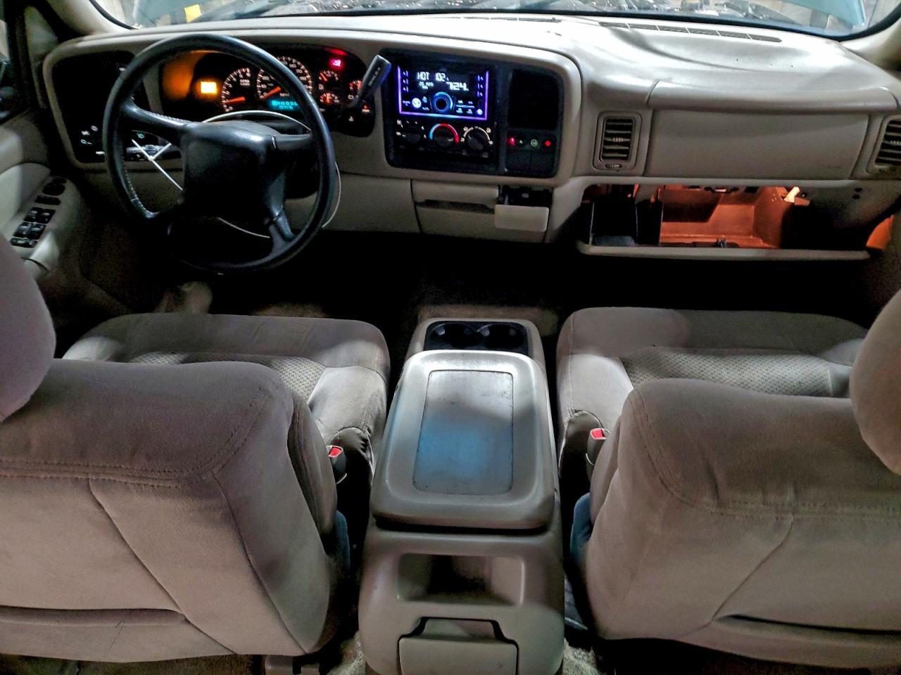 2001 CHEVROLET SUBURBAN K1500 photo 8