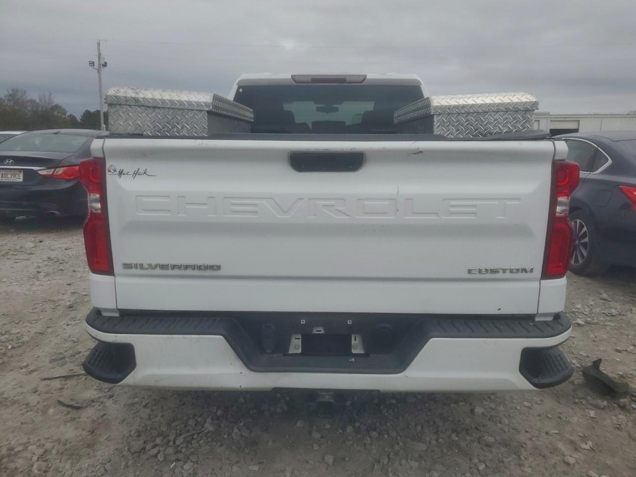 2021 CHEVROLET SILVERADO C1500 CUSTOM photo 6