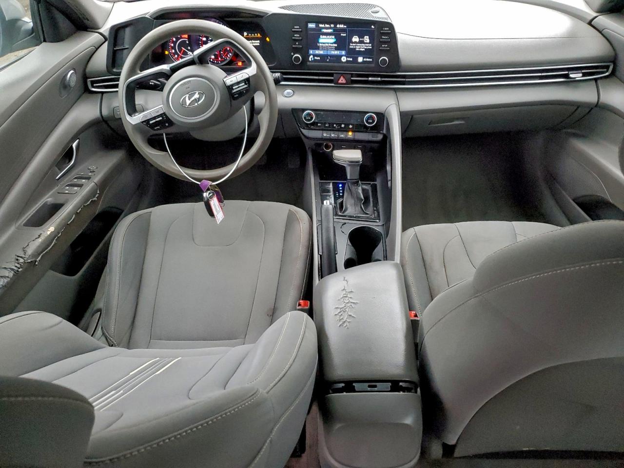2021 HYUNDAI ELANTRA SEL photo 21