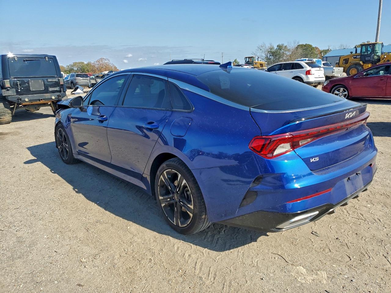 2023 KIA K5 GT LINE photo 2