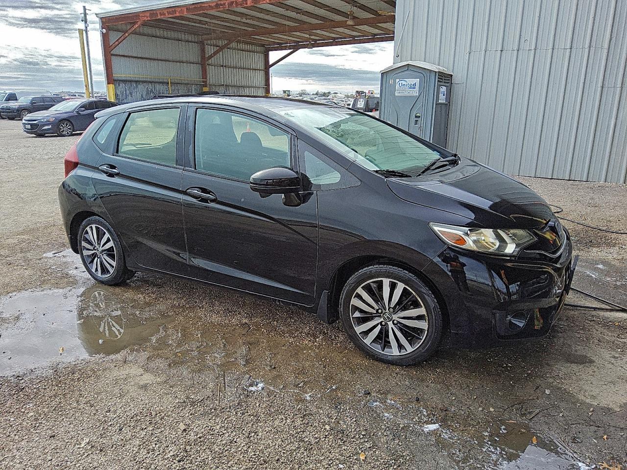 2017 HONDA FIT EX photo 4