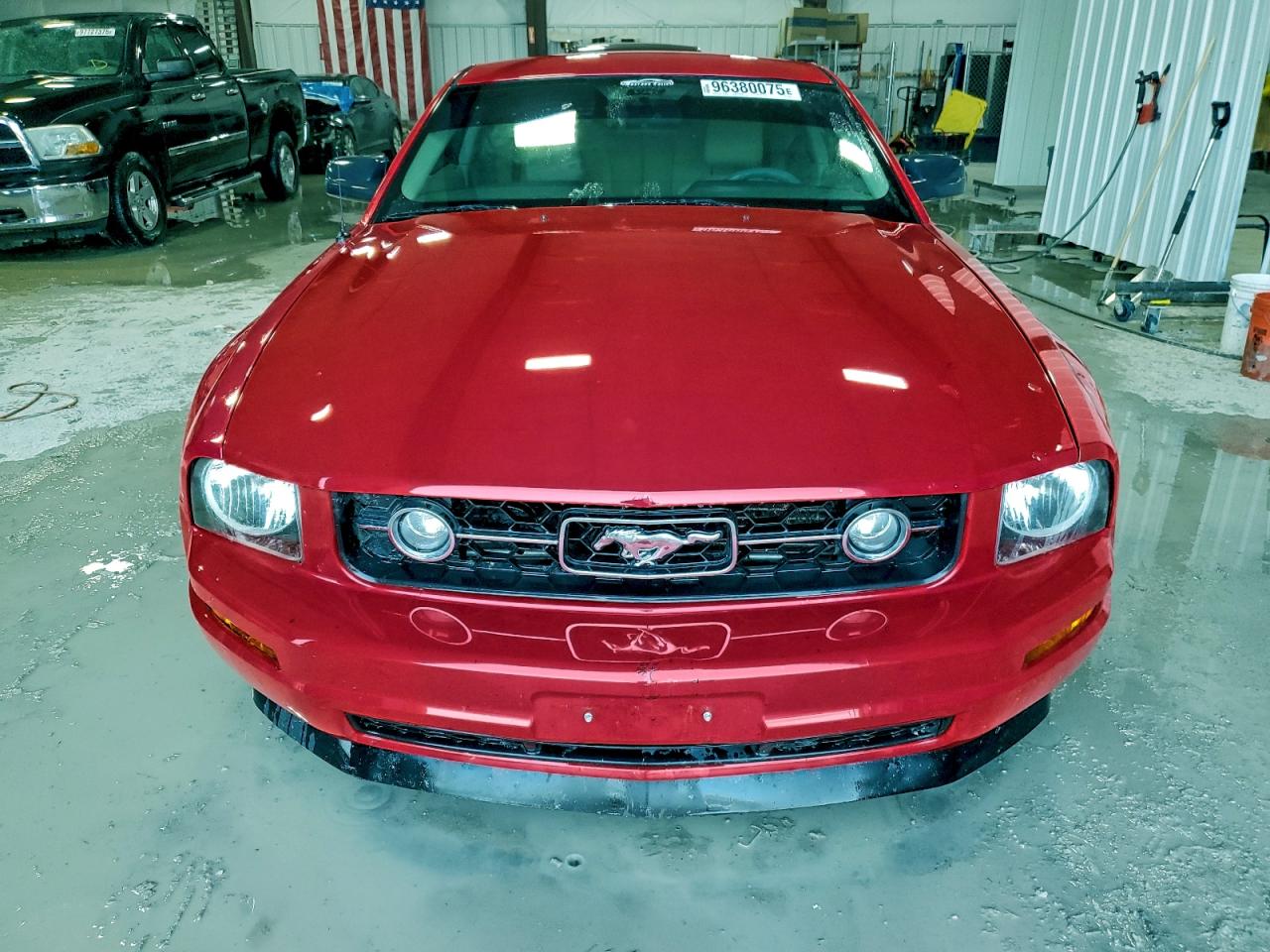2008 FORD MUSTANG photo 5
