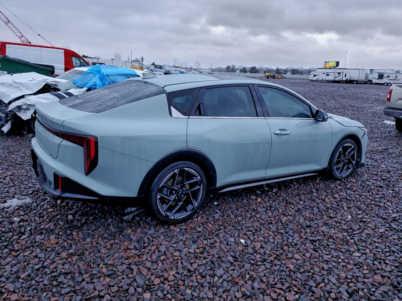 2025 KIA K4 GT LINE photo 3